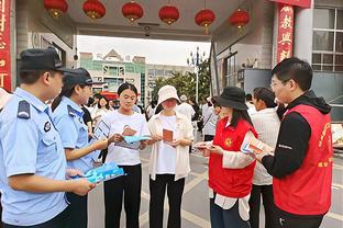 快船自媒体：库里-那个NBA历史最佳控卫